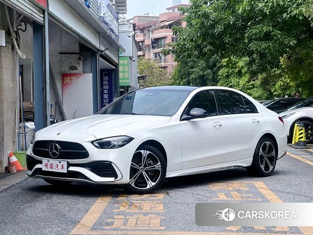 Mercedes-Benz Class C 2022 Белый из Китая