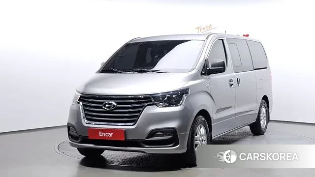 Hyundai The New Grand Starex 2019 Серебряный из Кореи