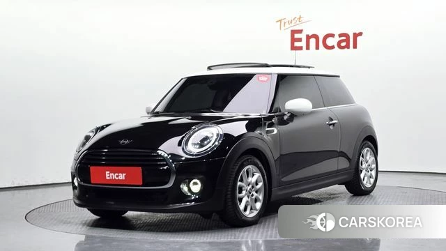 Mini Cooper 2021 Черный из Кореи
