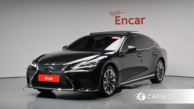 Lexus LS500 5th generation 2022 Серый из Кореи