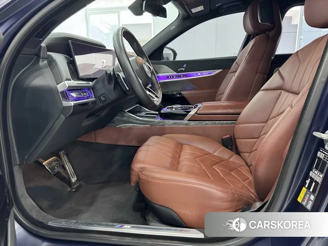 BMW i7 2023 Синий из Китая