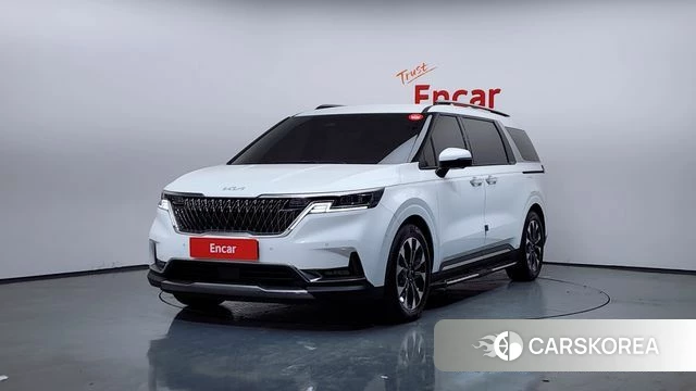 Kia Carnival 4th generation 2023 Белый из Кореи