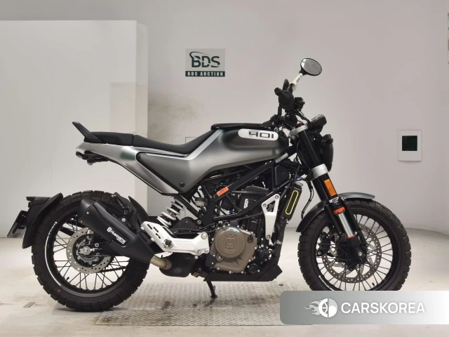 Проданный Husqvarna SVARTPILEN 401 2020 из Японии