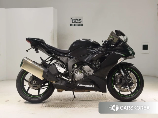 Проданный Kawasaki ZX-6R NINJA ABS 2019 из Японии, фото 2