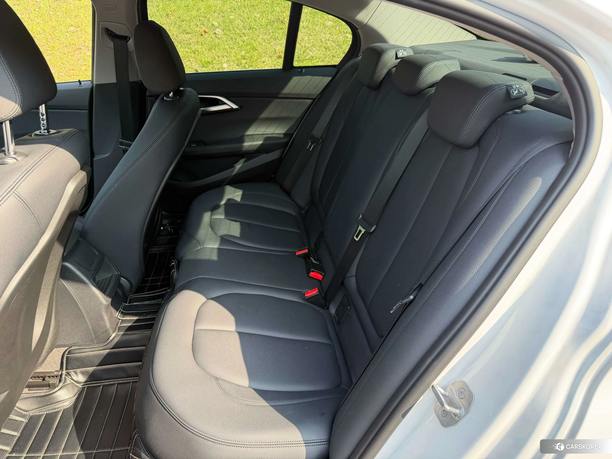 BMW 1 series 2022 Белый из Китая