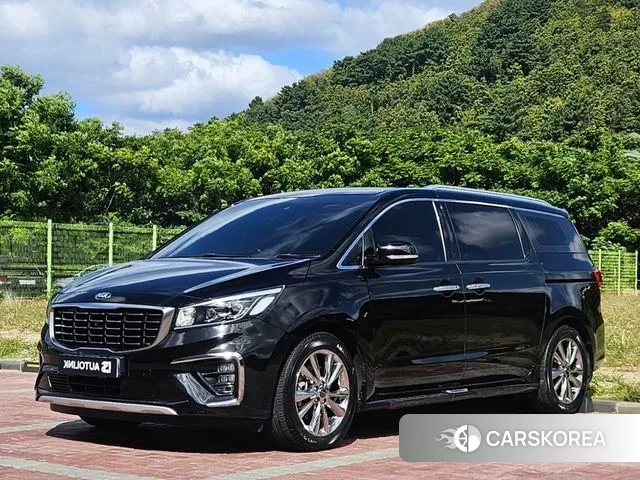 Kia The New Carnival 2019 Черный из Кореи