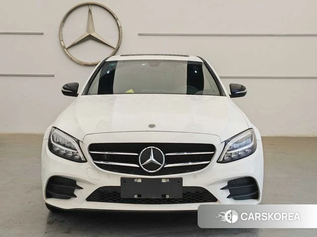 Mercedes-Benz Class C 2020 Белый из Китая
