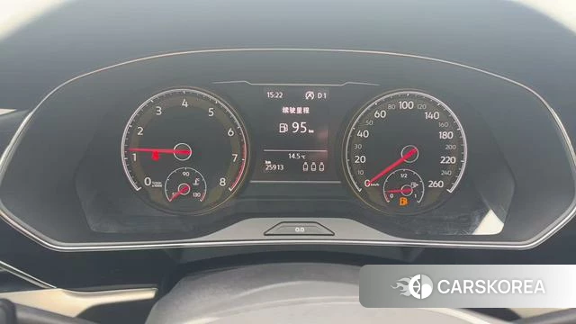 Volkswagen Passat 2021 Шампань из Китая