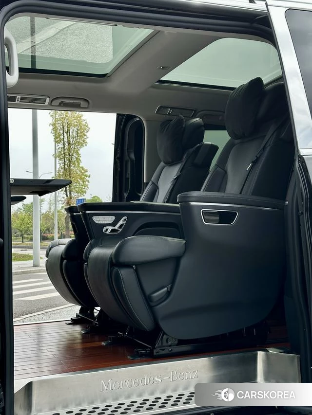 Mercedes-Benz V-class 2021 Черный из Китая