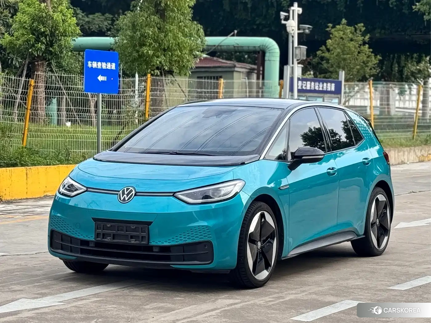 Volkswagen ID.3 2021 Синий из Китая