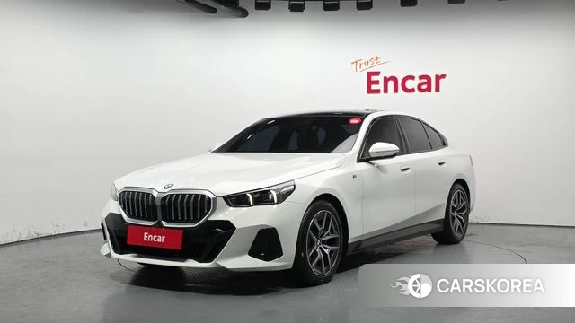 BMW 5 Series (G60) 2025 Белый из Кореи