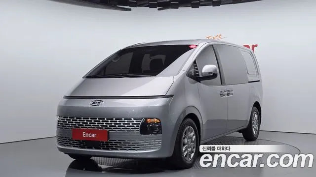 Hyundai Staria 2022 Серебряный из Кореи