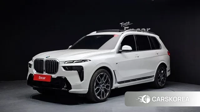 BMW X7 (G07) 2024 Белый из Кореи