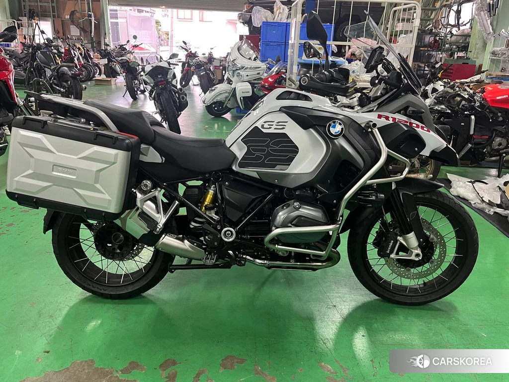 Проданный BMW R1200GS ADVENTURE 2016 из Японии