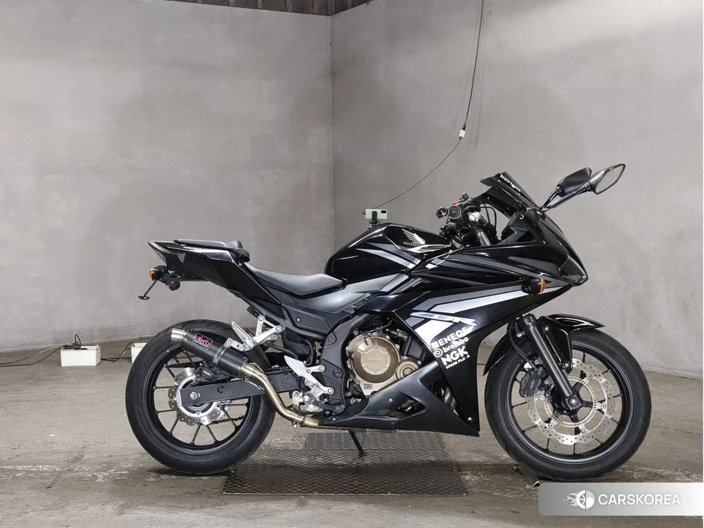 Проданный Honda CBR400R id 4176706 из Японии