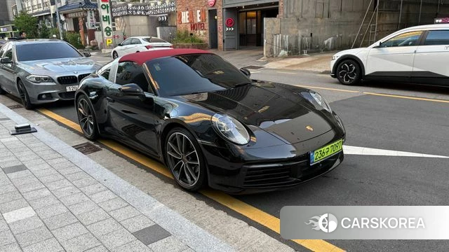 Porsche 911(992) 2024 Черный из Кореи