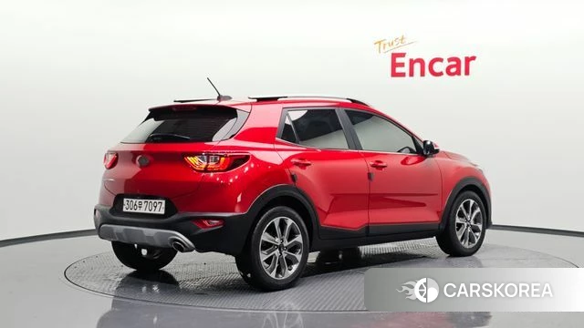 Kia Stonic 2018 Красный из Кореи