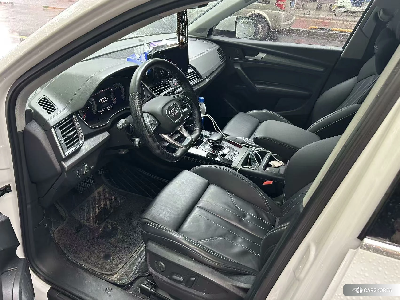 Audi Q5L 2021 Белый из Китая