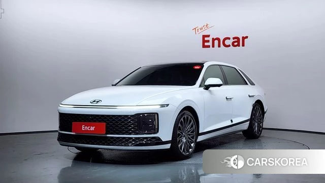 Hyundai Grandeur Hybrid (GN7) 2023 Белый из Кореи