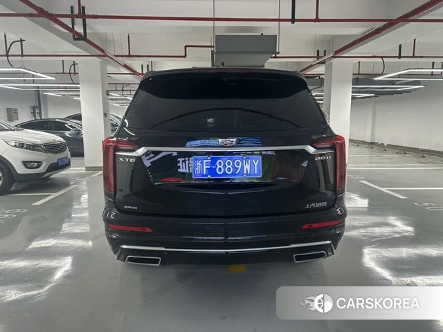 Cadillac XT6 2021 Черный из Китая