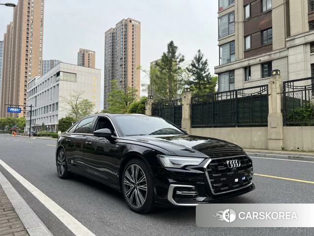Audi A6L 2023 Черный из Китая
