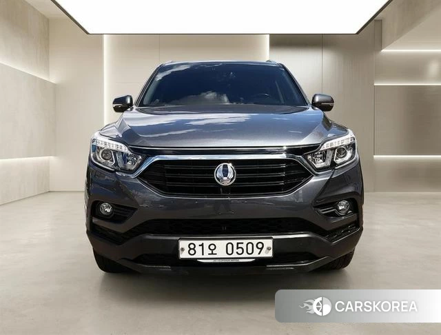 Ssangyong Rexton Sports 2018 Серый из Кореи