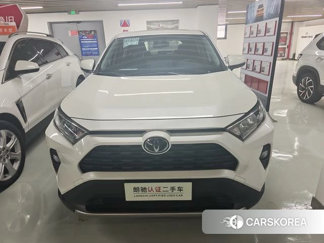Toyota RAV4 Rongfang 2021 Белый из Китая