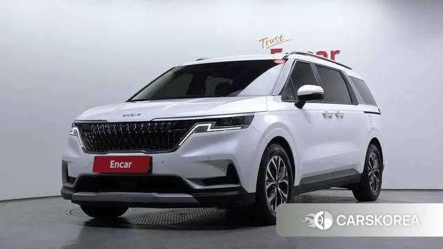 Kia Carnival 4th generation 2023 Белый из Кореи