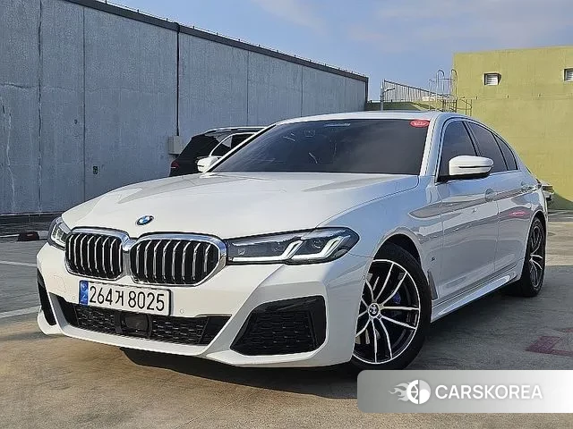 BMW 5 Series (G30) 2022 Белый из Кореи