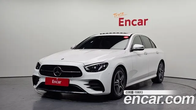 Mercedes-Benz E-Class W213 2023 Белый из Кореи