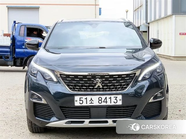 Peugeot 3008 second generation 2018 Серый из Кореи