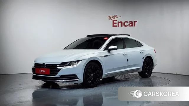 Volkswagen Arteon 2019 Белый из Кореи