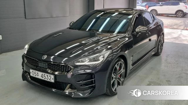 Kia Stinger 2018 Серый из Кореи