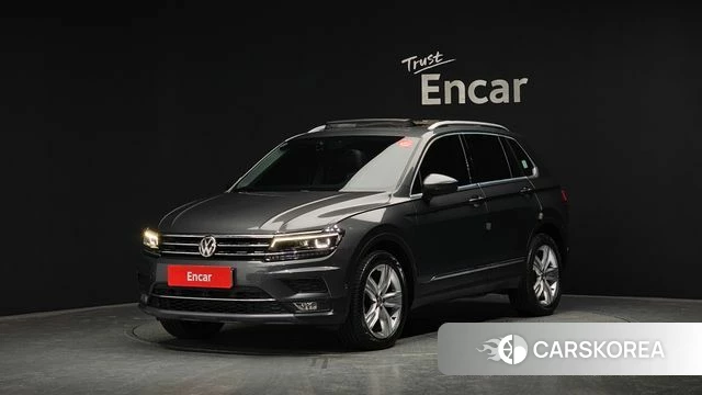 Volkswagen Tiguan second Generation 2020 Серый из Кореи