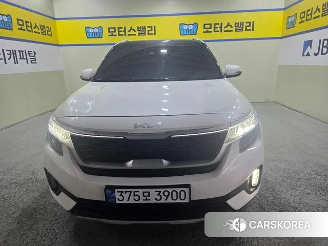 Kia Seltos 2022 Белый из Кореи