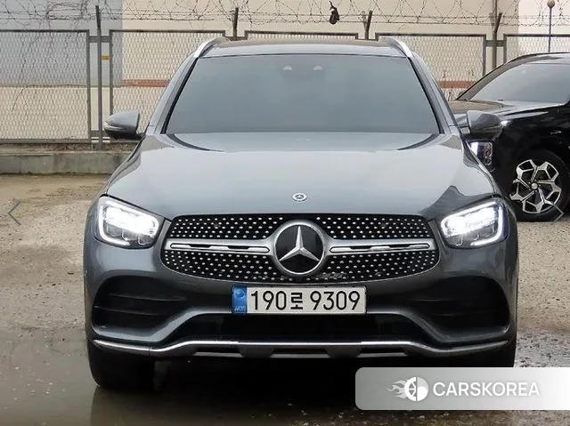 Mercedes-Benz GLC-Class X253 2022 Серебристо-серый из Кореи