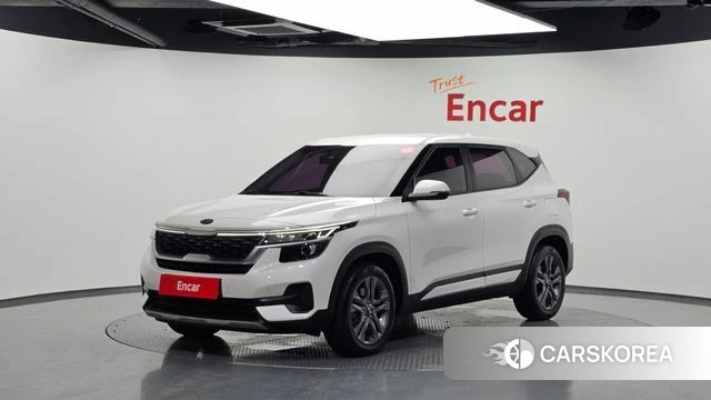 Kia Seltos 2019 Белый из Кореи