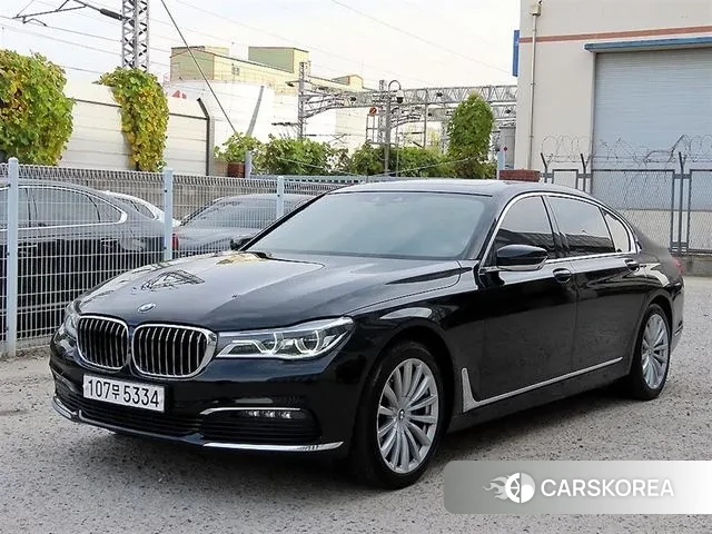 BMW 7 Series (G11) 2018 Черный из Кореи
