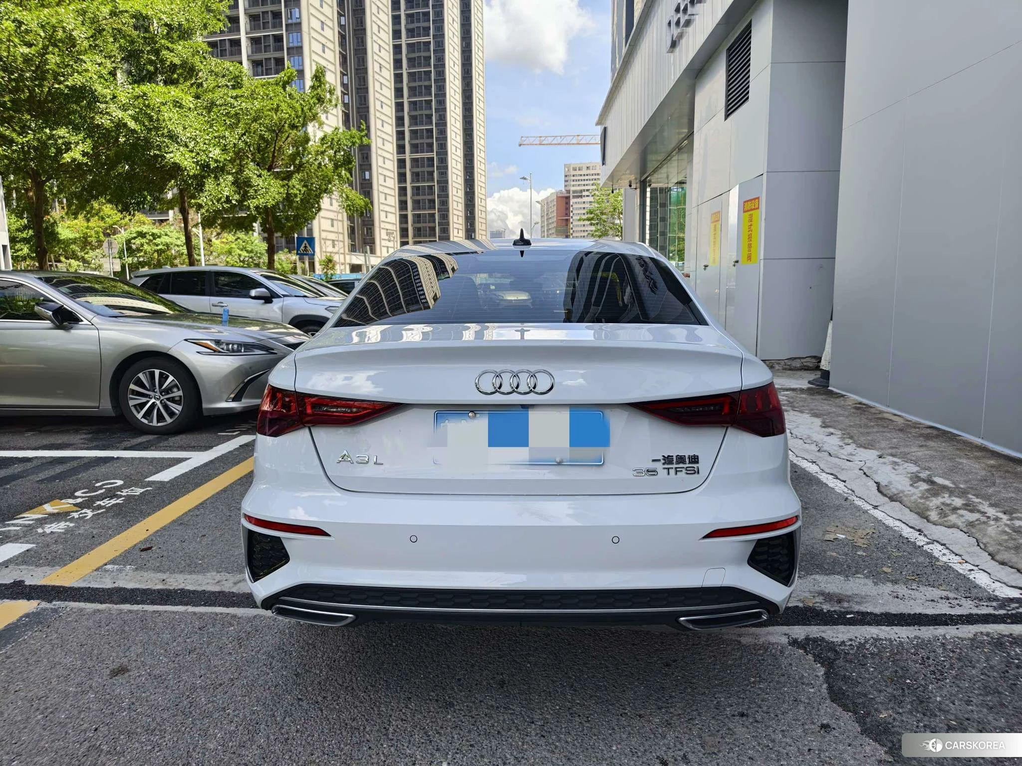 Audi A3 2023 Белый из Китая