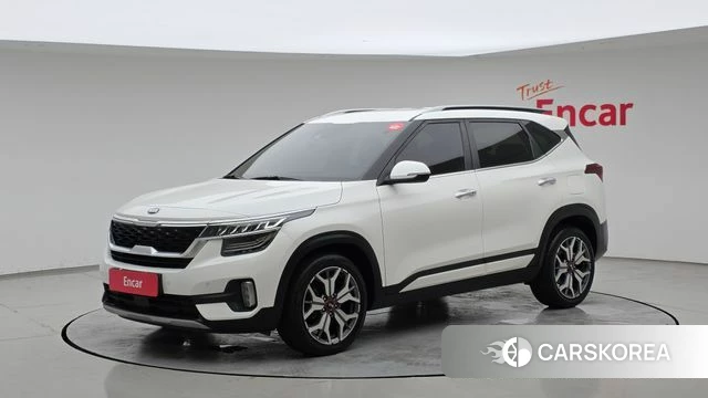 Kia Seltos 2020 Белый из Кореи