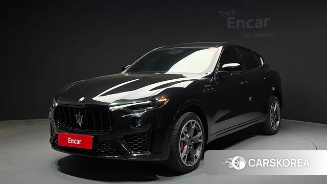 Maserati Levante 2022 Черный из Кореи