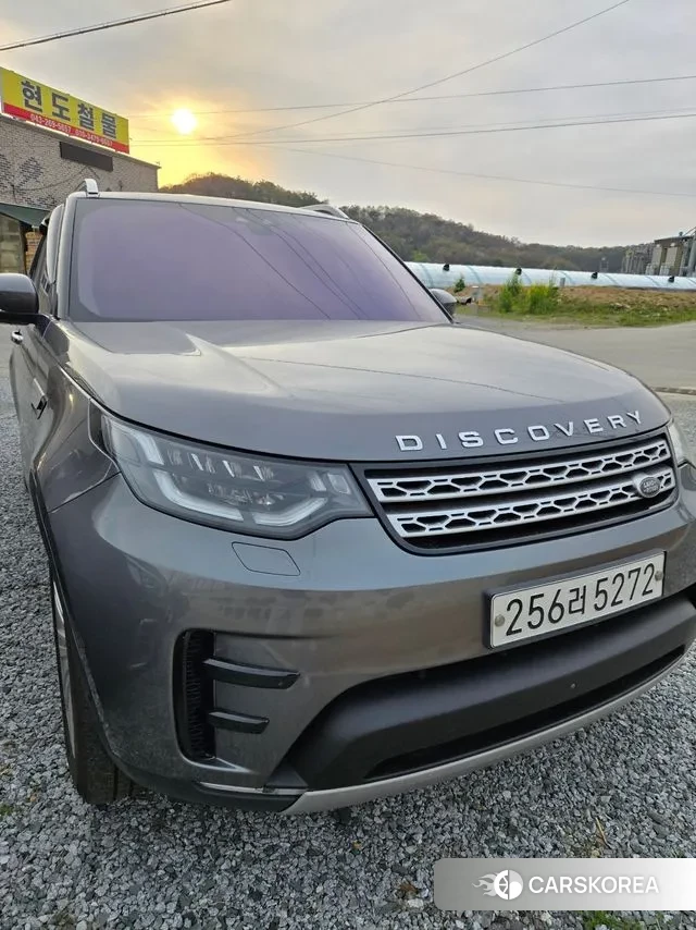 Land Rover Discovery 5 2019 Серый из Кореи