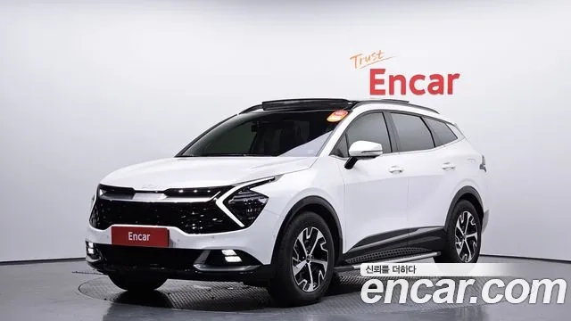 Kia Sportage 5th Generation Hybrid 2023 Белый из Кореи