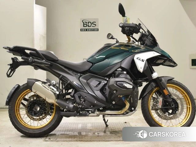 Проданный BMW R1300GS 2025 из Японии