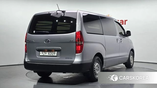 Hyundai The New Grand Starex 2020 Серебряный из Кореи