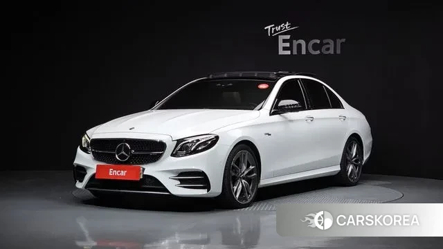 Mercedes-Benz E-Class W213 2019 Белый из Кореи