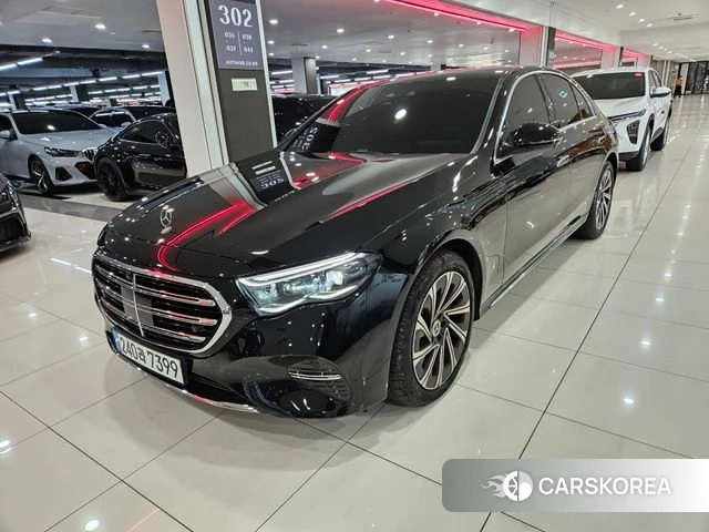 Mercedes-Benz E-Class W214 2025 Черный из Кореи