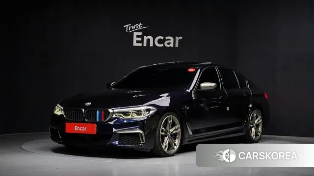 BMW 5 Series (G30) 2019 Черный из Кореи