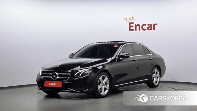 Mercedes-Benz E-Class W213 2018 Черный из Кореи