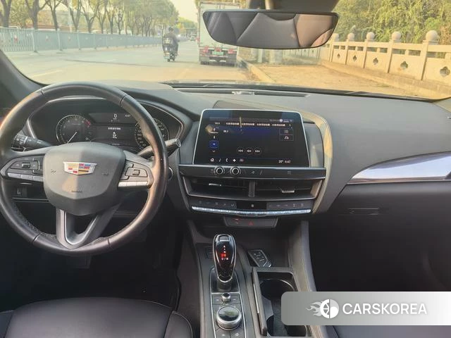 Cadillac CT5 2020 Черный из Китая